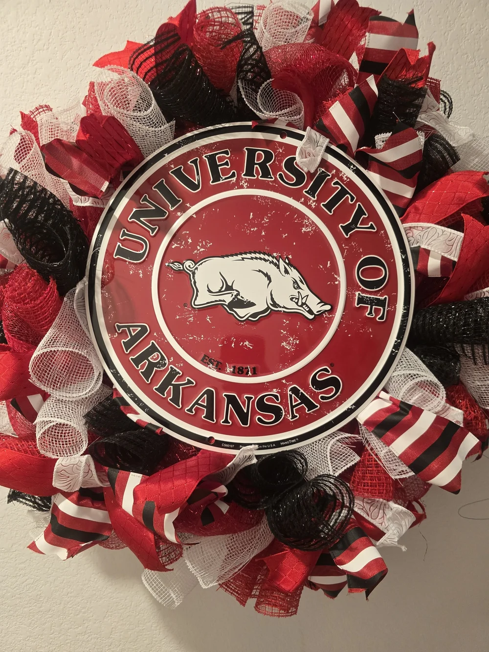 W135 Arkansas Razorbacks WPS Red & White WreathHandmade Arkansas Razorbacks